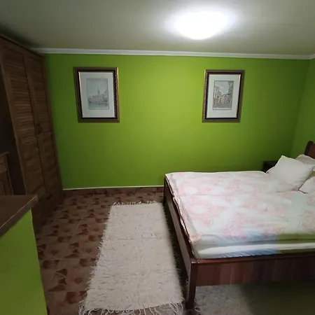 Tatil Evi Eden Lak Vendeghaz