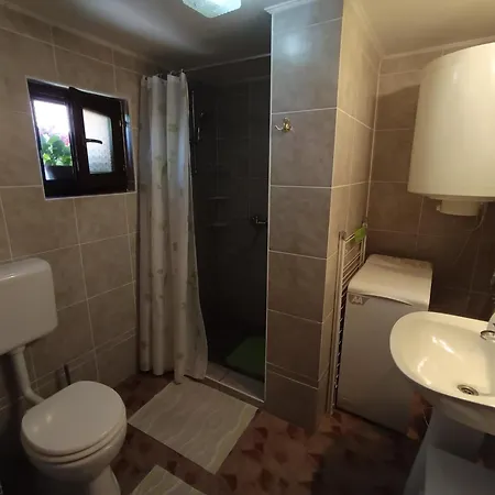 Tatil Evi Eden Lak Vendeghaz